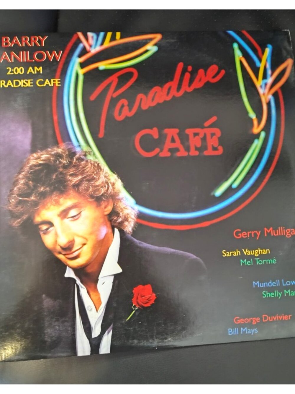 Barry Manilow 2:00 AM ParaBarry Manilow 2:00 AM Paradisedise Cafe LP Arista 1984